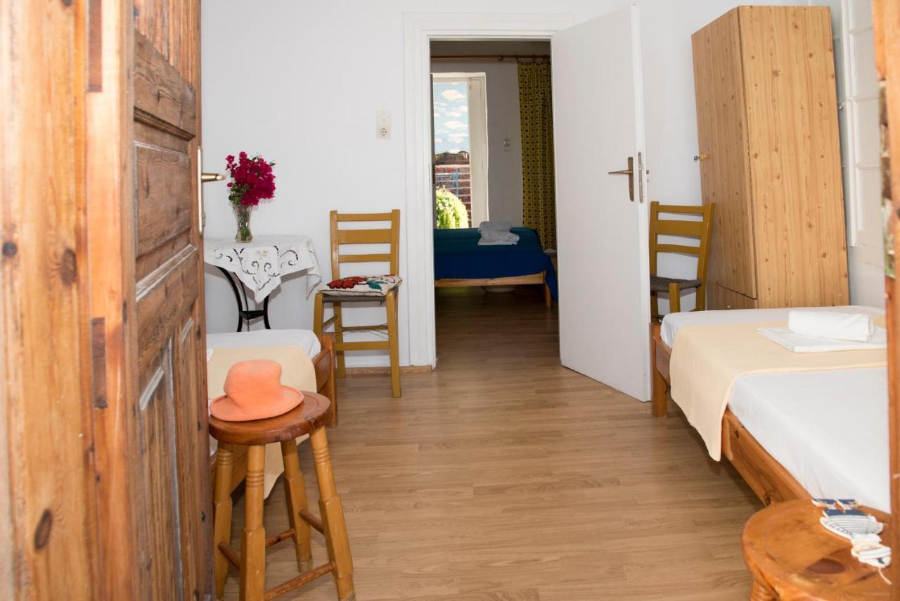 Damianos Rooms Adamantas Eksteriør billede